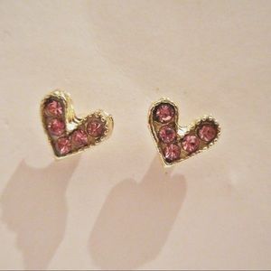 Mini pink heart earrings